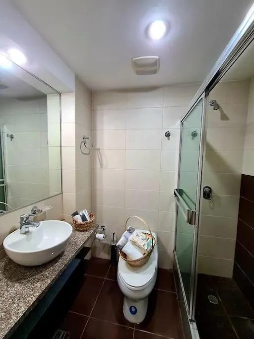 Apartment Ecusuites Empresarial Torre Sol II & Torre Medica 98 Guayaquil