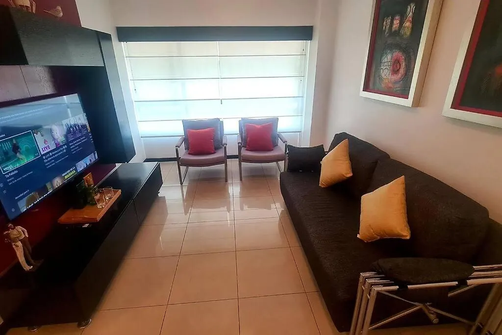Ecusuites Empresarial Torre Sol II & Torre Medica 98 Guayaquil Ecuador