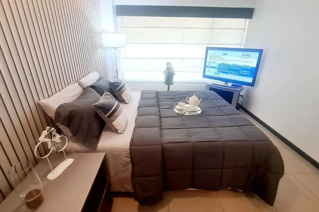 Ecusuites Empresarial Torre Sol II & Torre Medica 98 Guayaquil